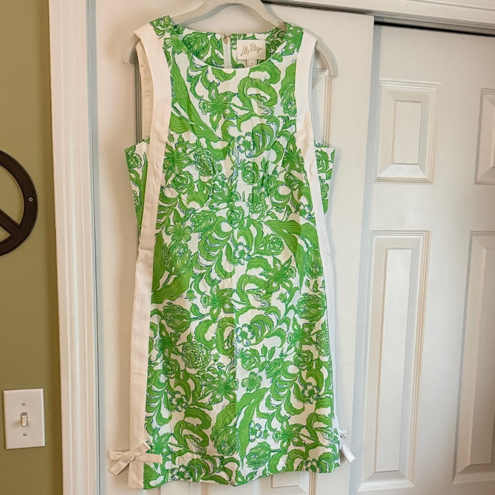 Lilly Pulitzer White Shift Dress with Green Floral Print